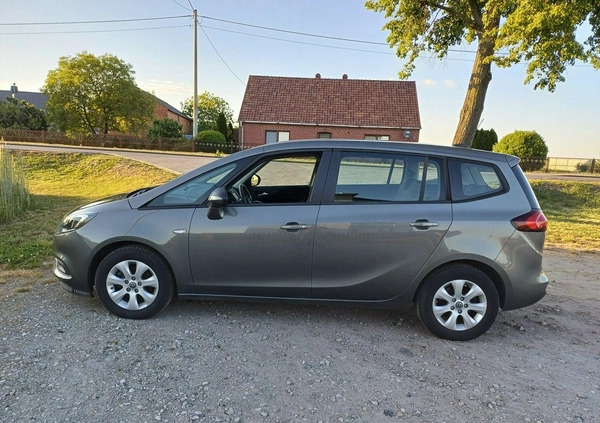 Opel Zafira cena 41000 przebieg: 69085, rok produkcji 2017 z Błaszki małe 191